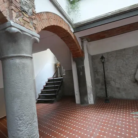 Appartamenti Al Rizzo Dei Santi Lovere Exterior photo