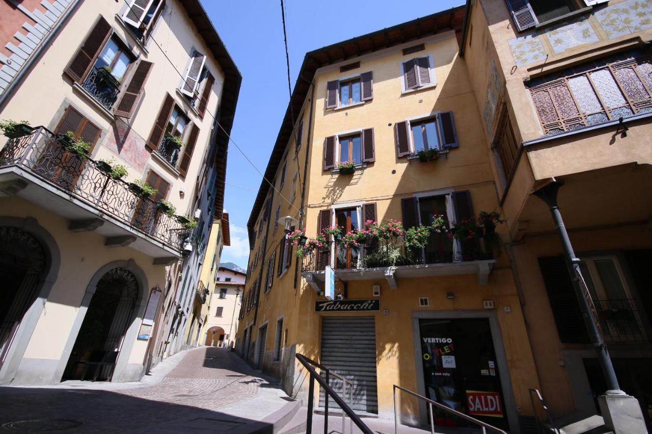 Al Rizzo Dei Santi Apartment Lovere